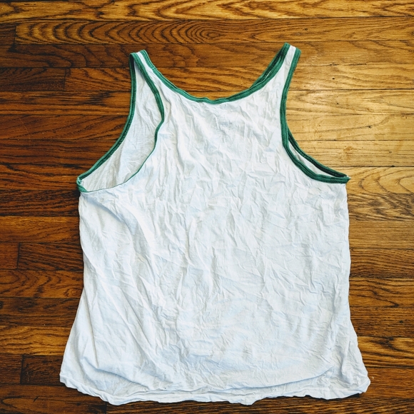 🔴  Guinness large green and white tank top - Picture 3 of 4
